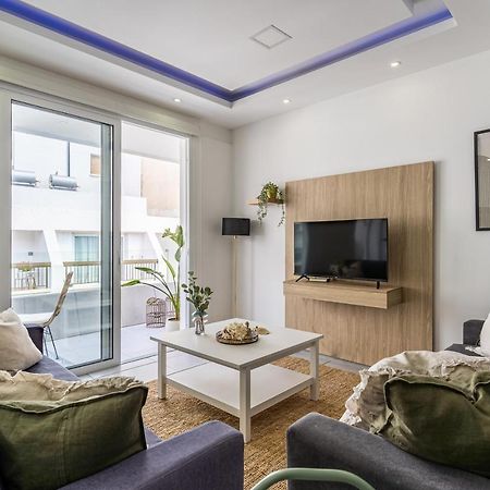 Beach Daze 1-Br Apt By Finikoudes Beach Larnaca Luaran gambar